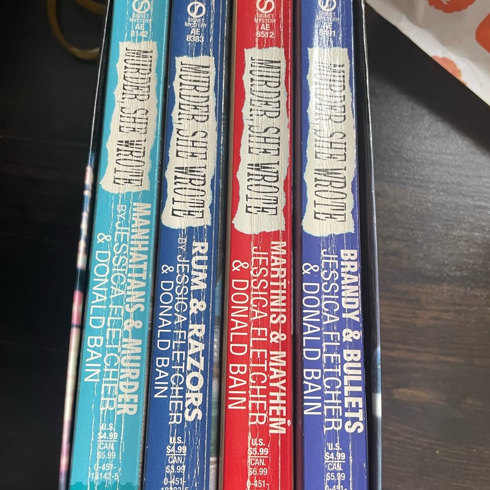 Murder She Wrote 4 book set.